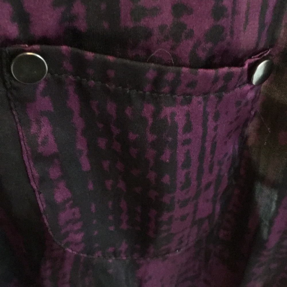 Silky Racer Back Tank (from PacSun) - Picture 3 of 8